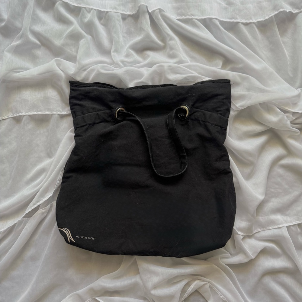 Victoria’s Secret Overnight Tote Bag - Picture 6 of 7